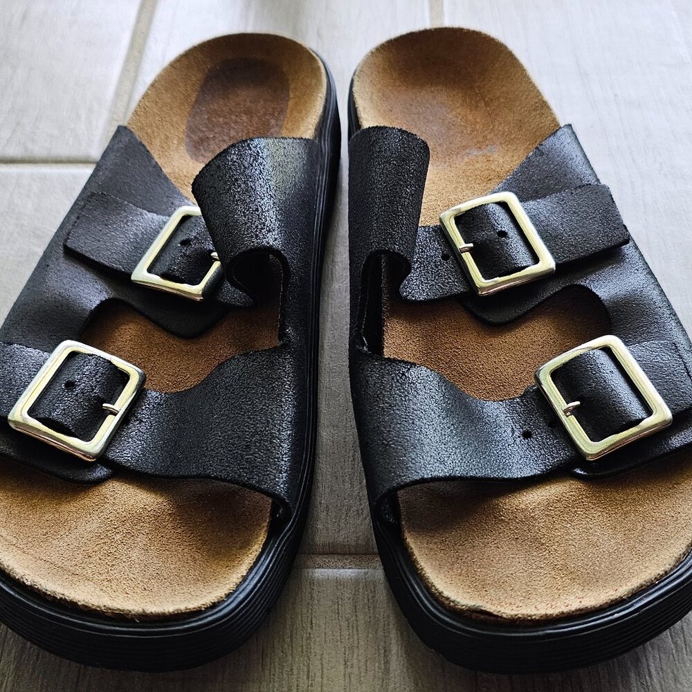 Black Leather Sandals by Donald J Pliner, Size 12, Made in Italy